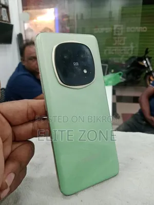 রিয়েলমি ১২৮ জিবি
