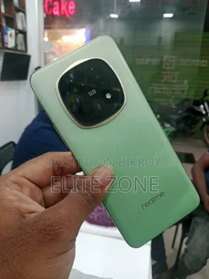রিয়েলমি ১২৮ জিবি