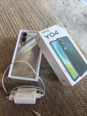 New Vivo Y20S 128 GB Silver