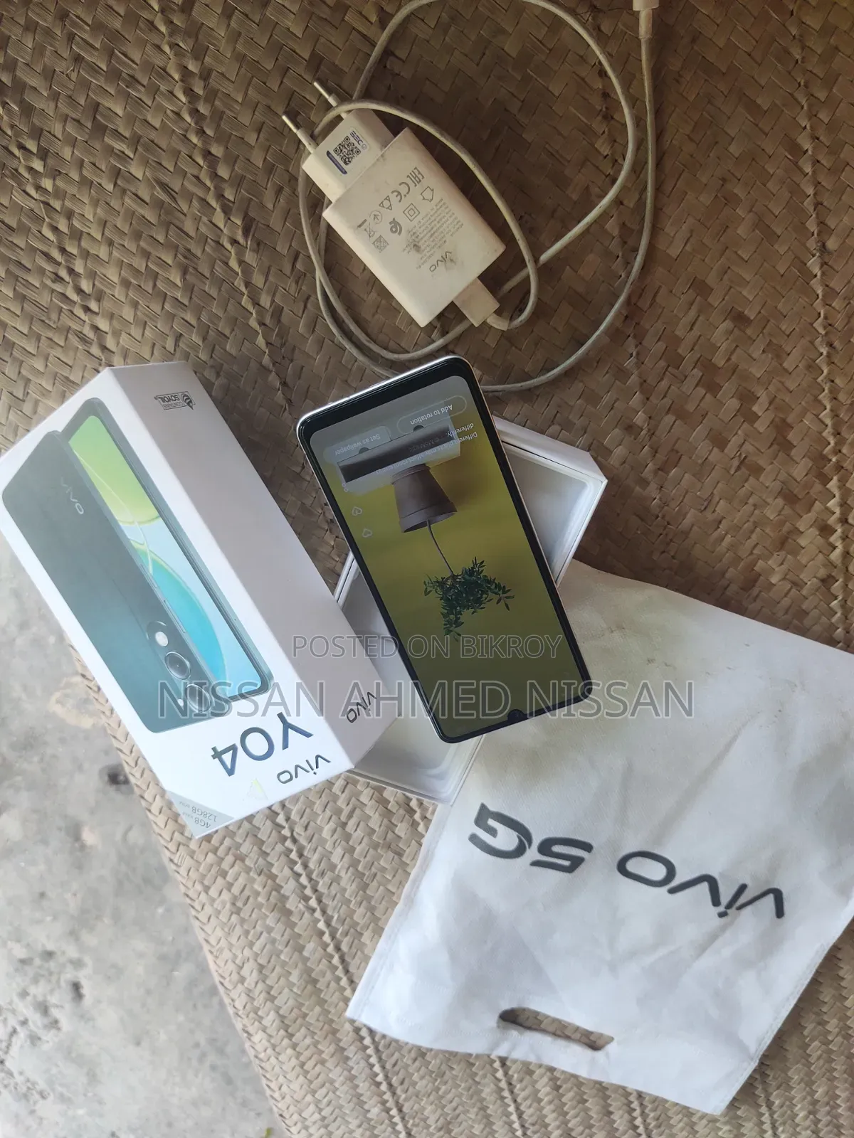 New Vivo Y20S 128 GB Silver