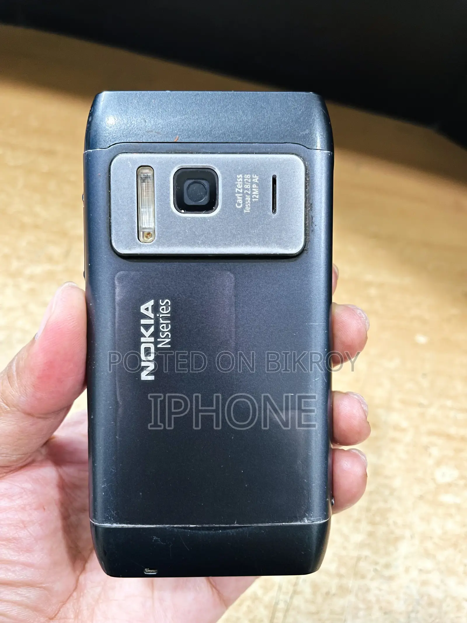 Nokia N8 16 GB Gray