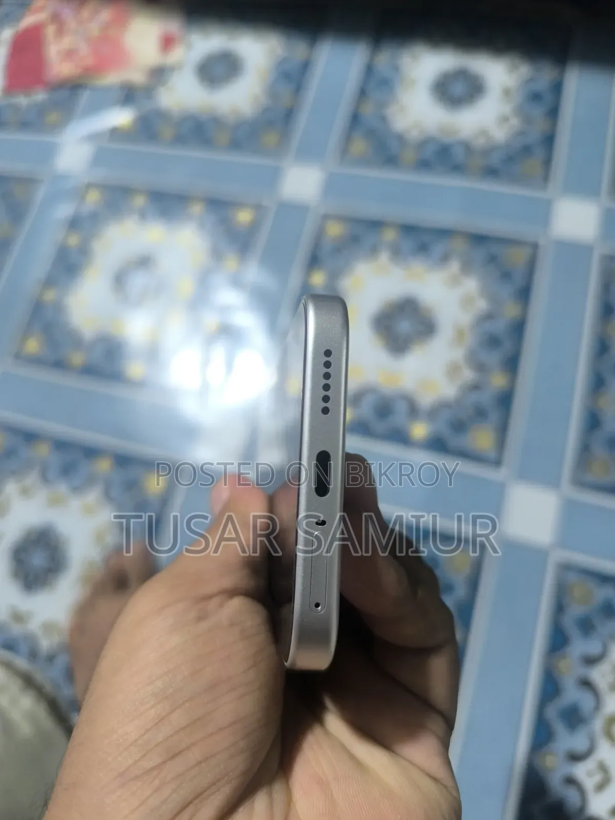 শাওমি ১৭টি ২৫৬ জিবি হোয়াইট