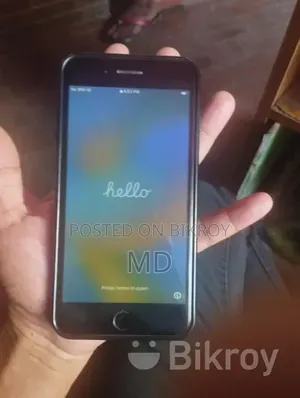 অ্যাপল আইফোন ৮ প্লাস ৬৪ জিবি কালো