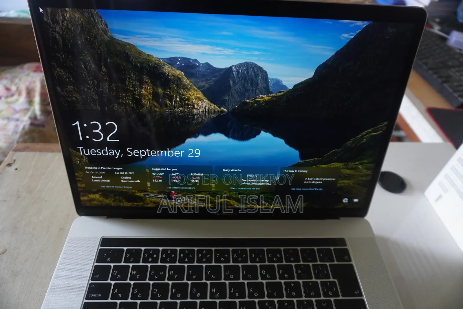 Apple MacBook Pro Laptop 16GB Intel Core i9 SSD 1T