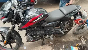Bajaj Pulsar 150 2025 Black