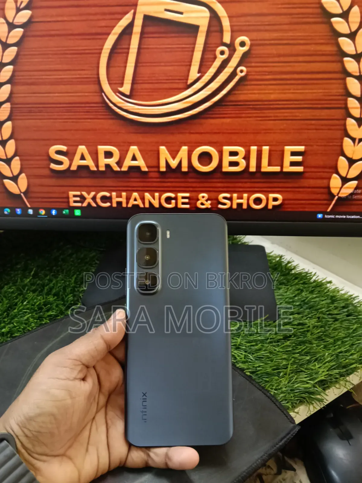 ইনফিনিক্স হট ৬০ প্রো+ ২৫৬ জিবি নীল