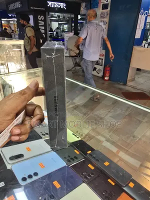 New Samsung Galaxy S25 256 GB