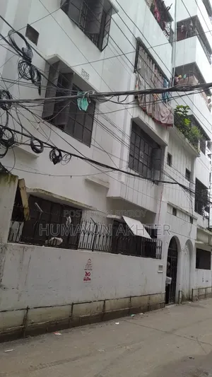 Furnished 3-Bedroom House in 322/3 Gulbagh, Malibag for sale