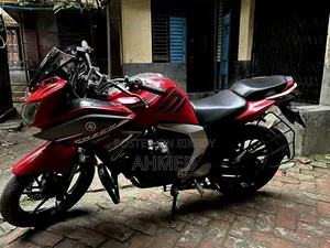 Yamaha Fazer FI V2 2019 Red
