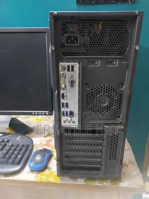 Desktop Computer Gigabyte 8GB RAM Intel Core i7 SSD 128GB