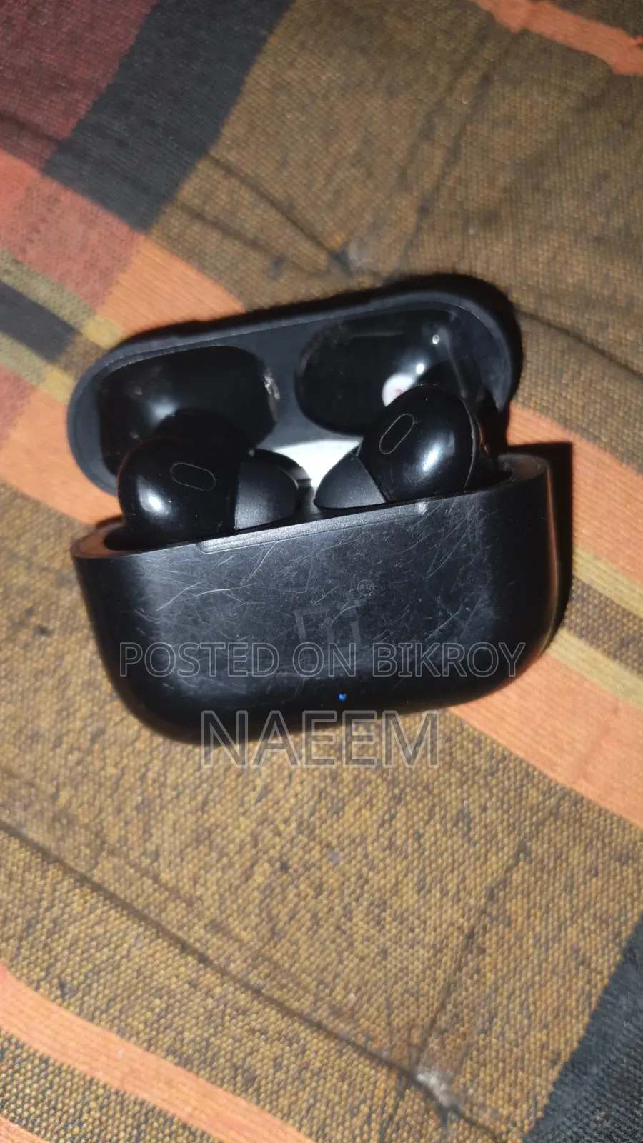 This headphone is very nice