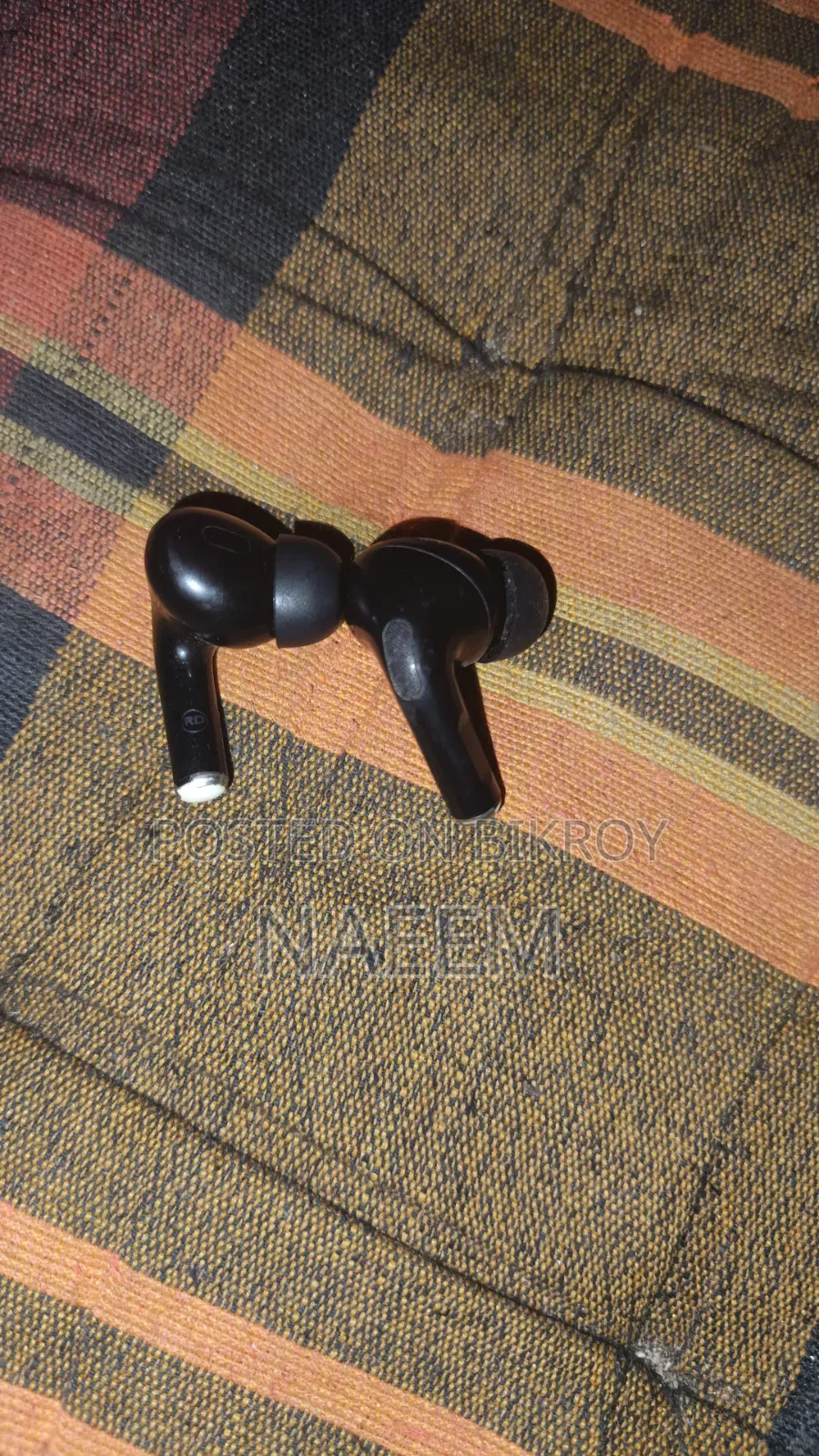 This headphone is very nice