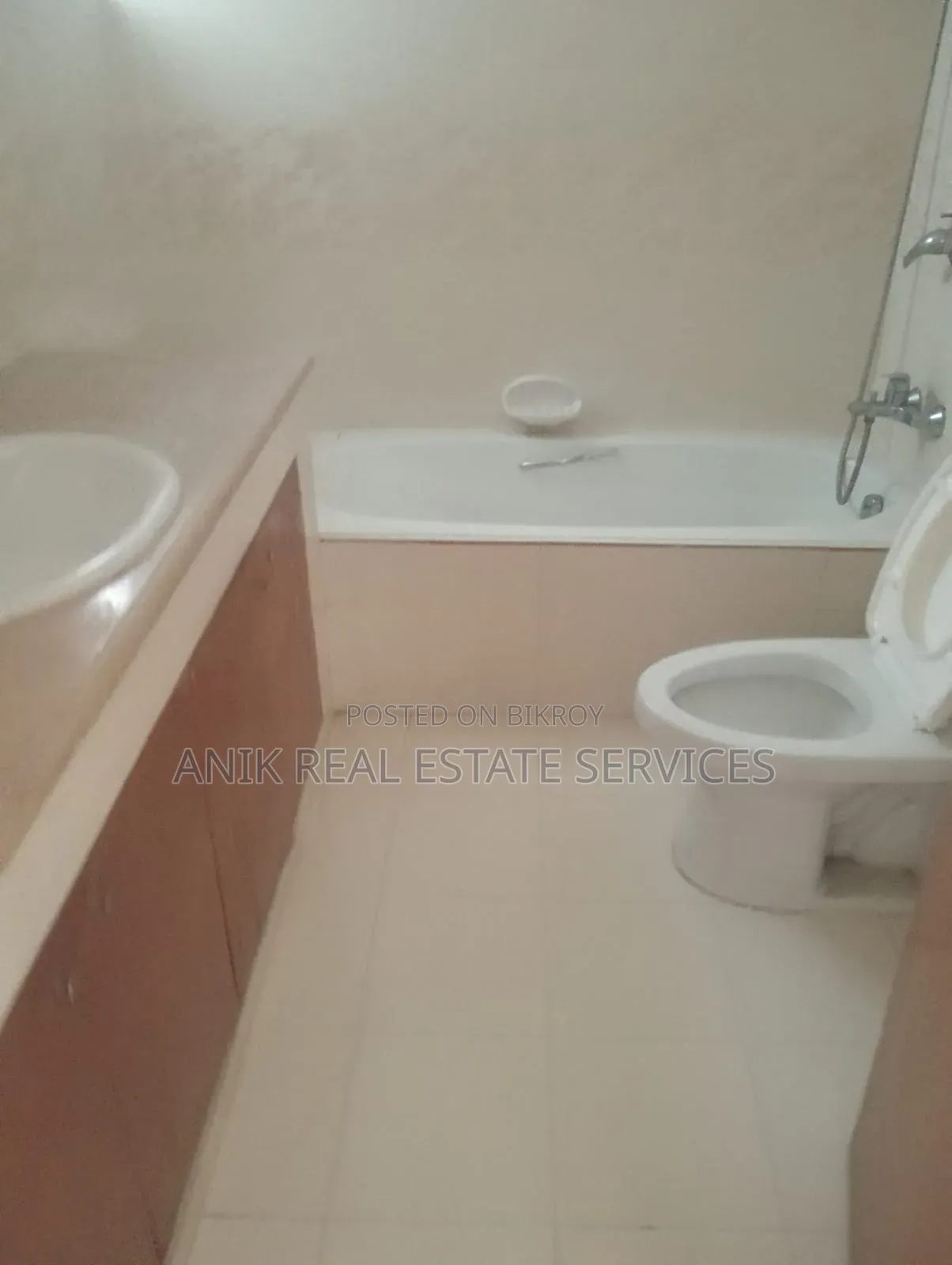 3 Bedroom Apartment in Anik Real Estate, Gulshan for rent