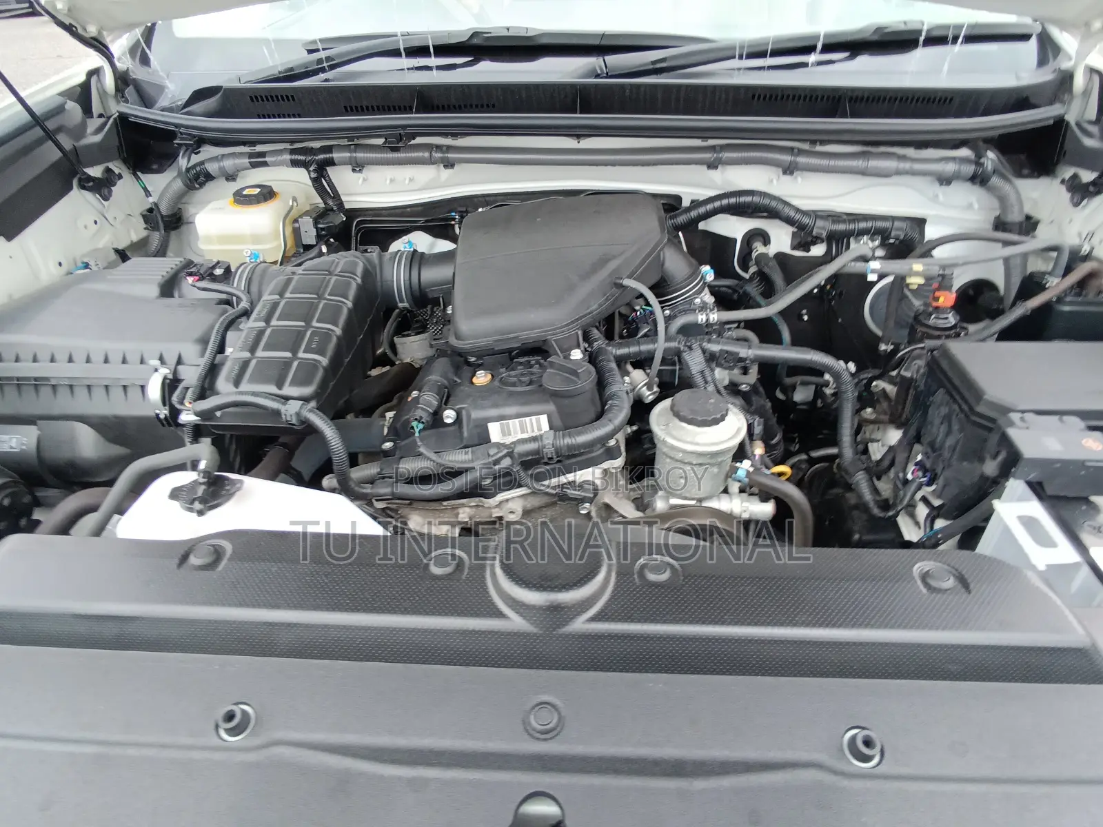 Toyota Land Cruiser Prado 2022 Pearl