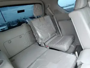 Toyota Land Cruiser Prado 2022 Pearl