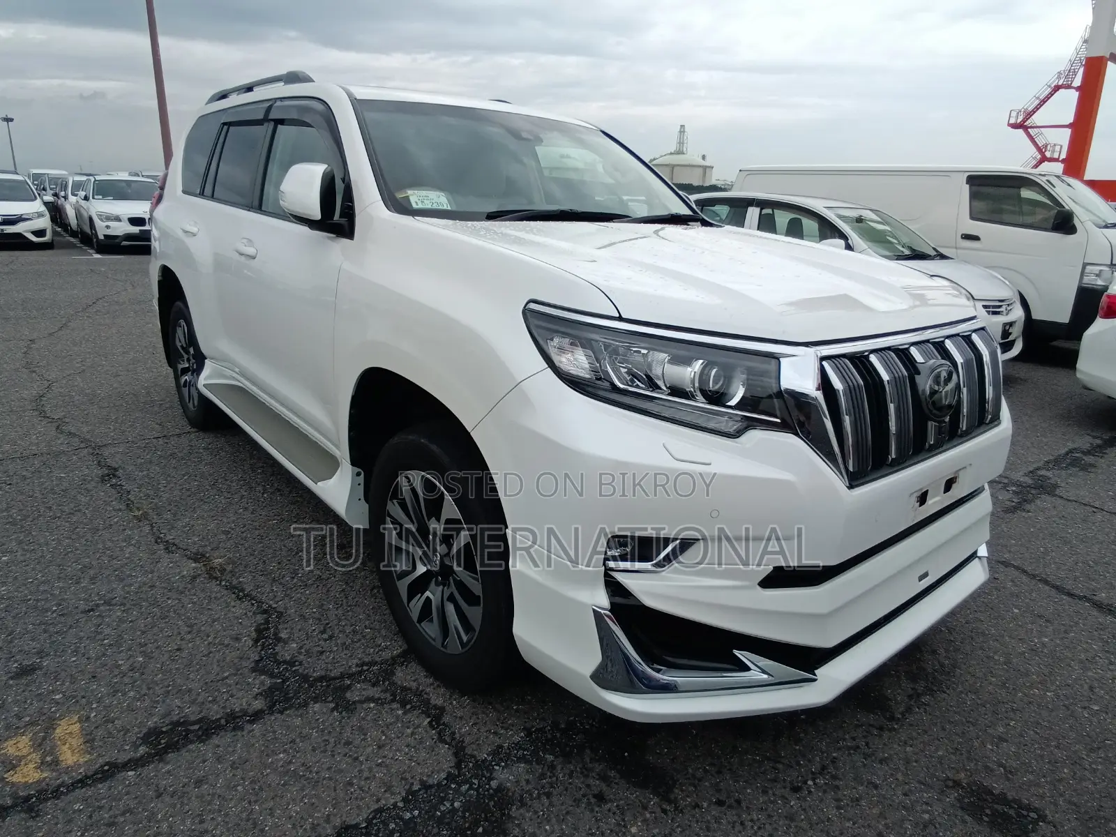 Toyota Land Cruiser Prado 2022 Pearl