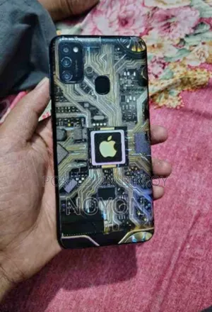 স্যামসাং গ্যালাক্সি এম২১ ১২৮ জিবি কালো