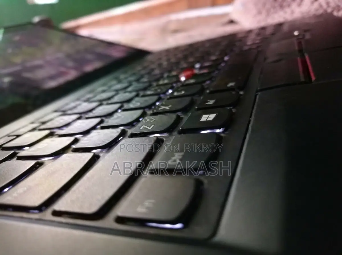 Laptop Lenovo ThinkPad T480s 8GB Intel Core i5 SSD 256GB