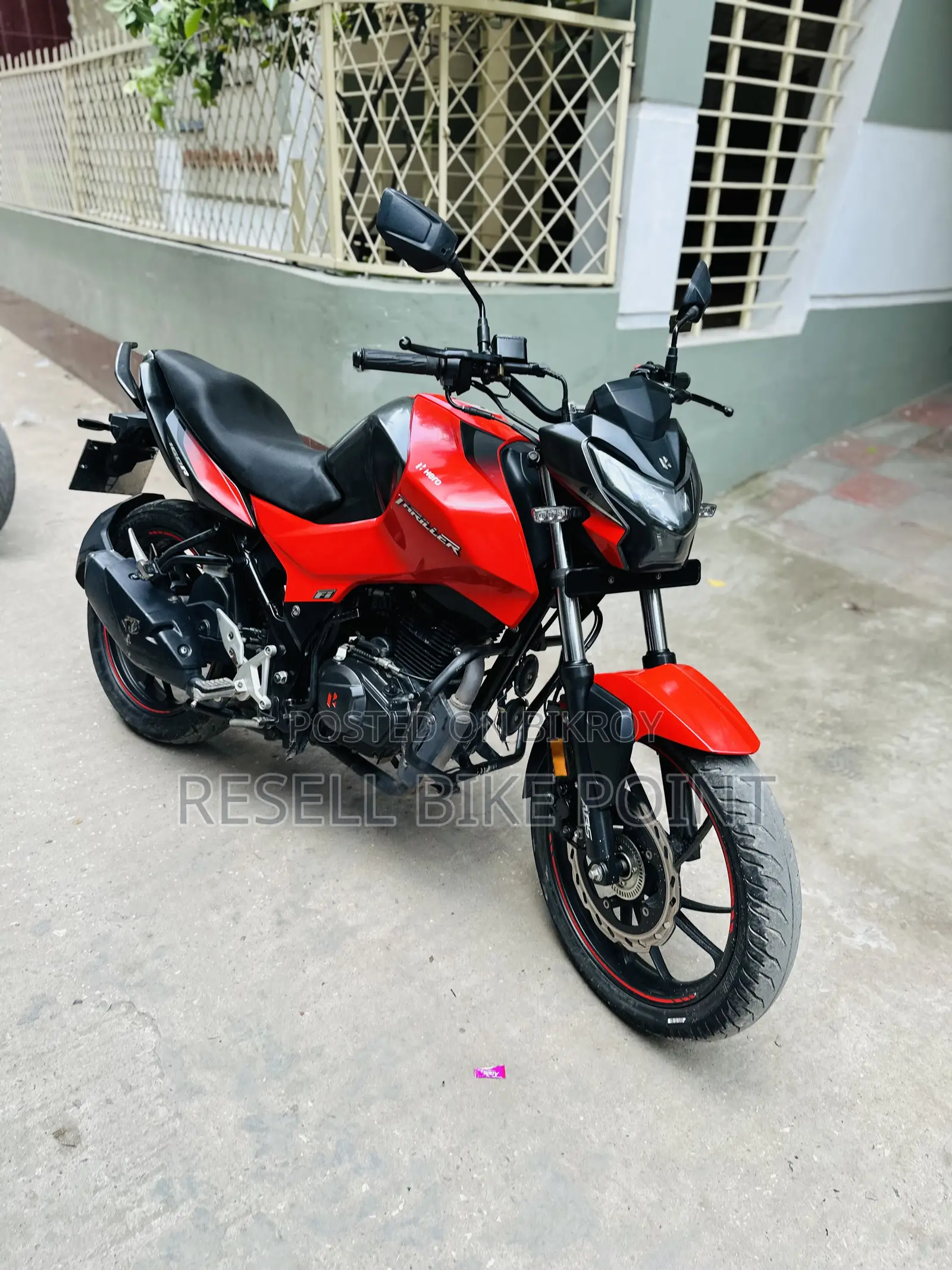 Hero Thriller 160R 4V 2022 Red