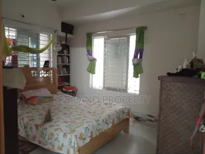 4 Bedroom Apartment in Mirpur 12, Pallabi for sale
