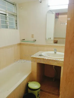 পশ্চিম গুলশানে ৩ বেডরুমের বেডসিটার ভাড়ার জন্য