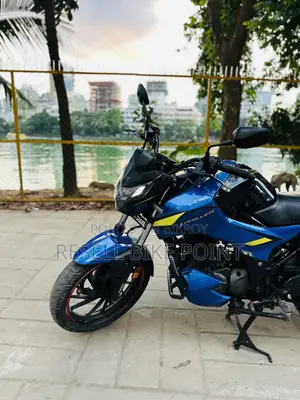Hero Thriller 160R 2022 Blue