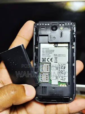 Nokia 2720 Flip 512 GB Silver