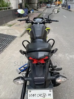 হোন্ডা হর্নেট ২০১৮ গ্রে