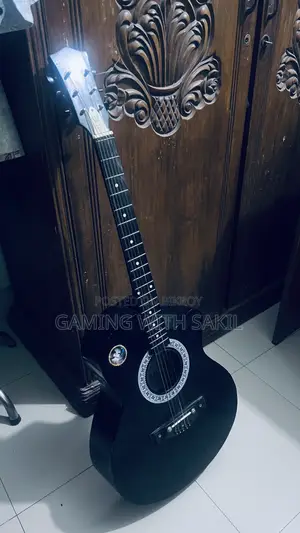 নরমাল গিটার