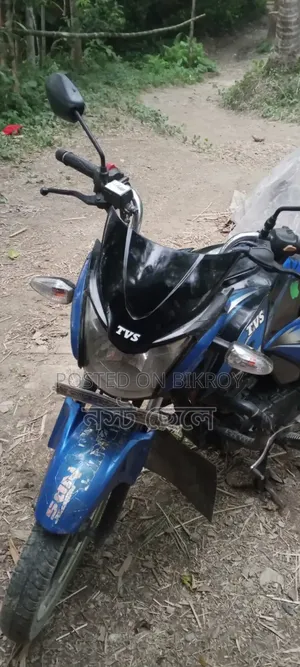 টিভিএস স্ট্রাইকার ১২৫ ২০২০ ব্ল্যাক