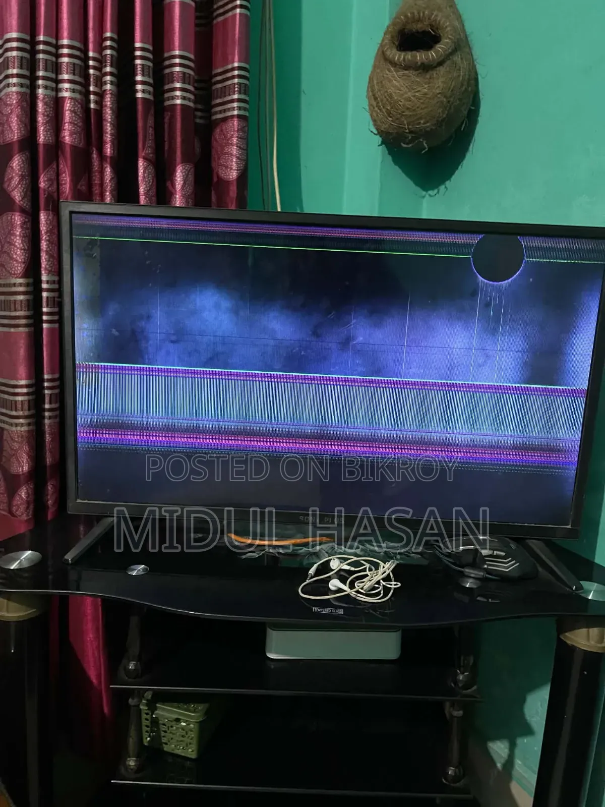 ডিসপ্লে নেই
৩২ ইঞ্চি