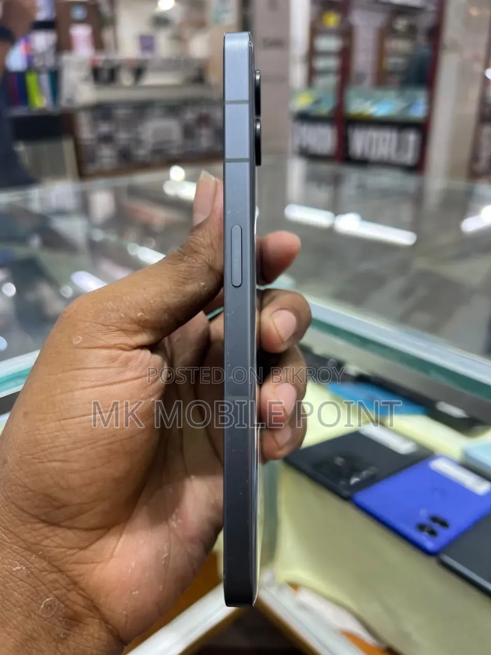 নাথিং ফোন ২ ২৫৬ জিবি ব্ল্যাক