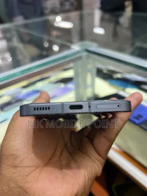 নাথিং ফোন ২ ২৫৬ জিবি ব্ল্যাক