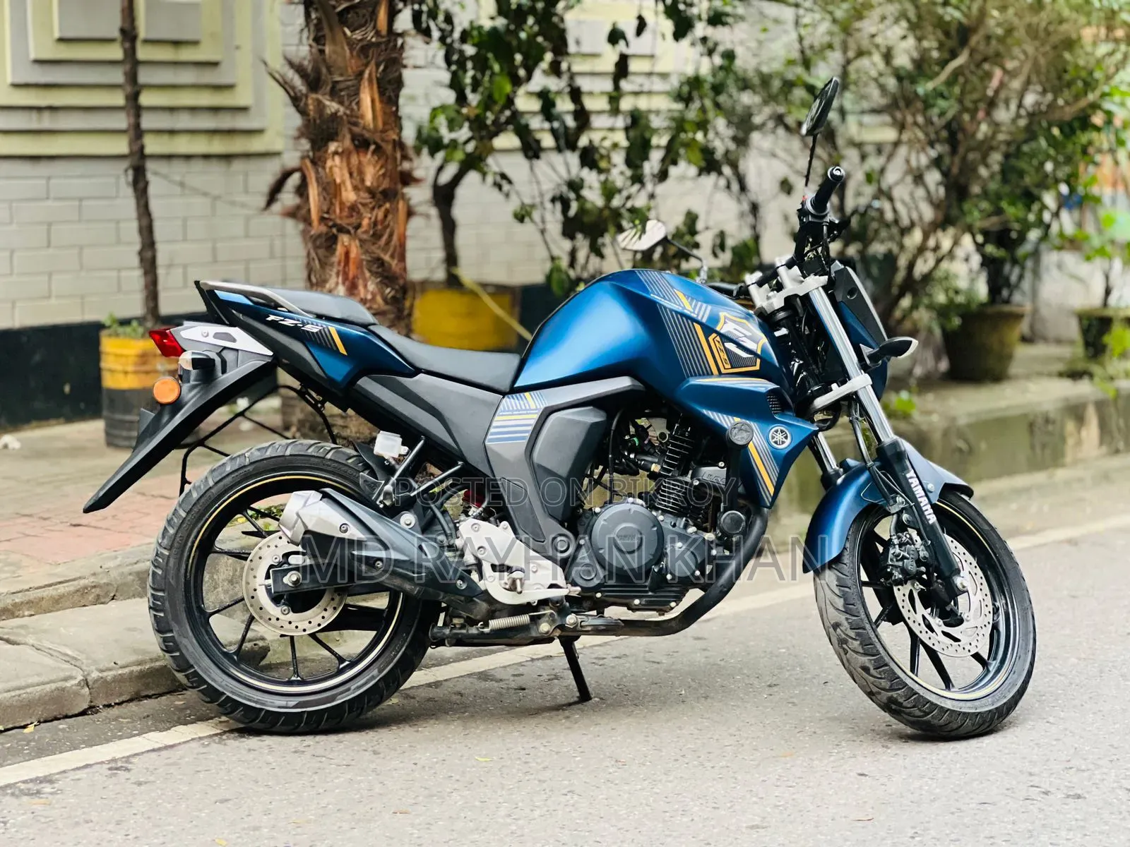 যামাহা এফজেডএস ভি২ ২০২৫ নীল