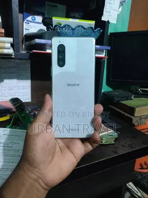 সনি এক্সপেরিয়া ৫ ১২৮ জিবি সাদা