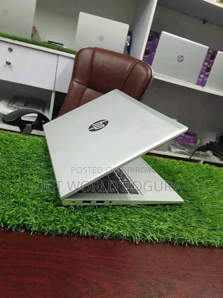 Laptop HP 8GB AMD Ryzen 5 SSD 256GB