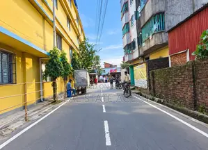 কর্নেলহাটে ৬ বেডরুমের বাড়ি বিক্রির জন্য