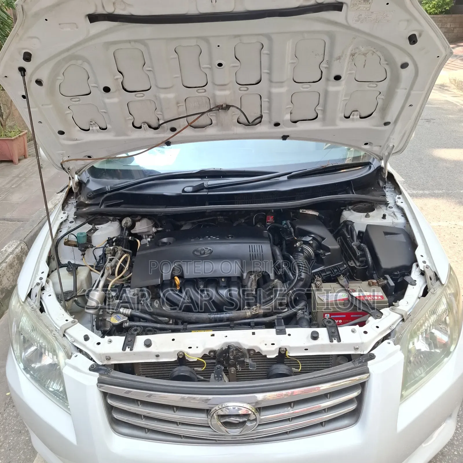 Toyota Axio 2012 White