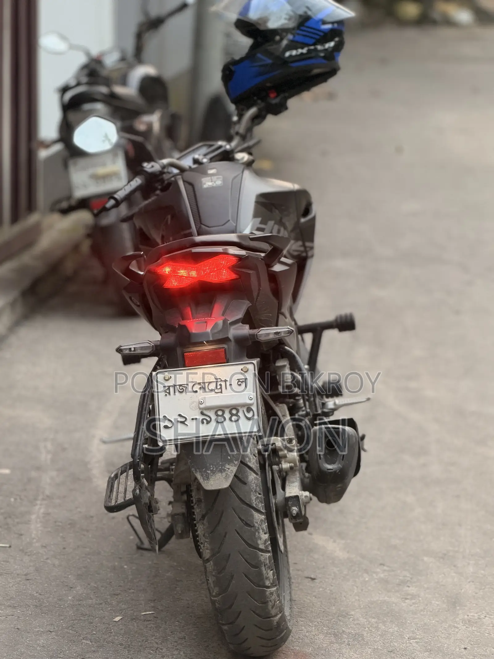 হোন্ডা হরনেট ২.০ ২০২৫ ব্ল্যাক