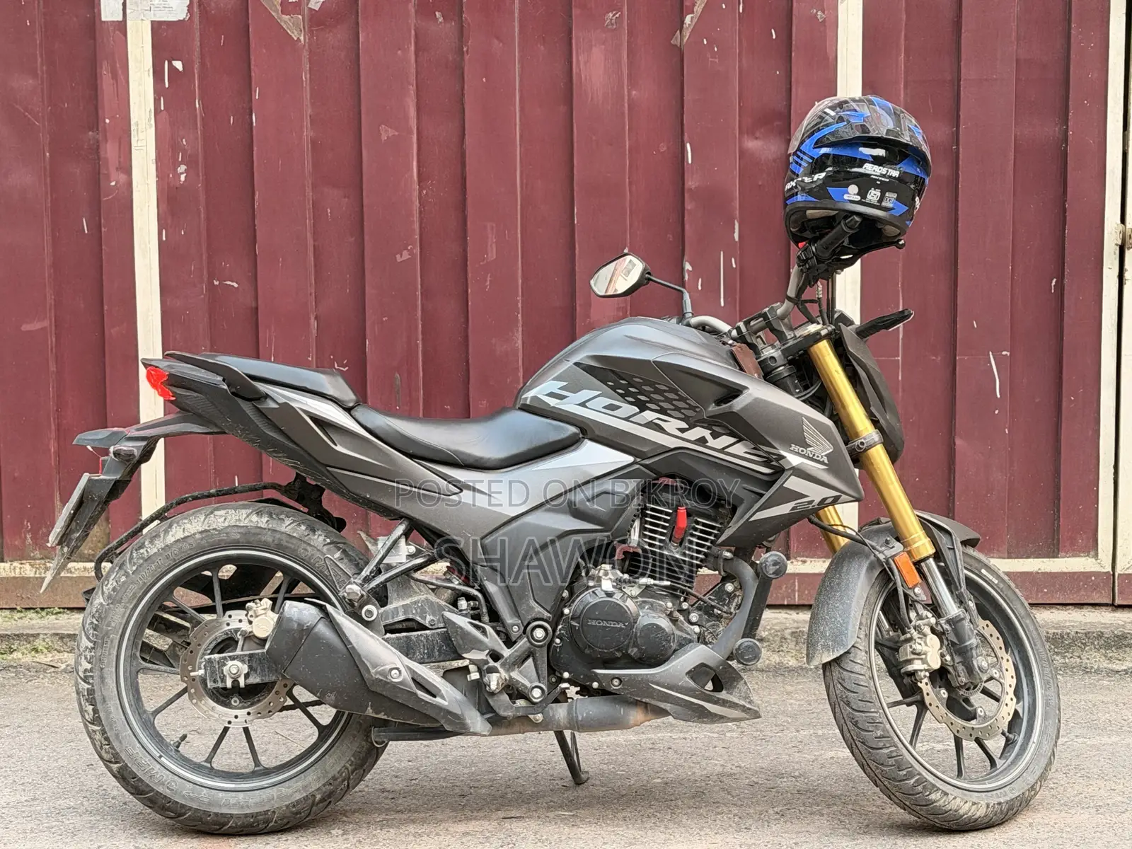 হোন্ডা হরনেট ২.০ ২০২৫ ব্ল্যাক