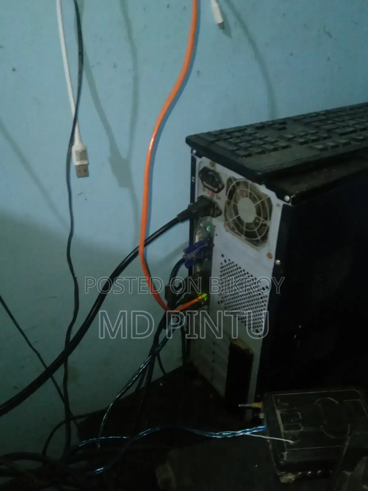 Desktop Computer Gigabyte 4GB Intel Core i3 HDD 128GB