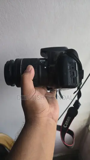 ক্যানন ইওএস ১৩০০ডি - ইএফএস ১৮-৫৫মিমি লেন্স