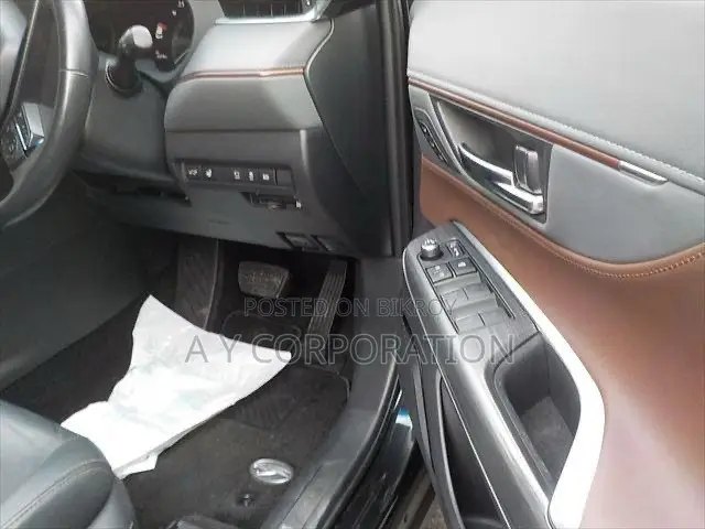 New Toyota Harrier Hybrid Z 2020 Black