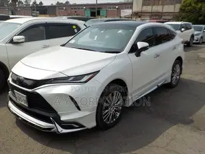 New Toyota Harrier 2022 Pearl