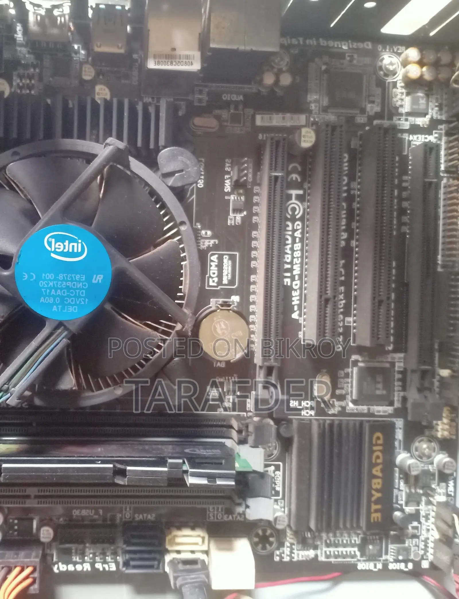 Desktop Computer Gigabyte 8GB Intel Core i5 HDD 256GB
