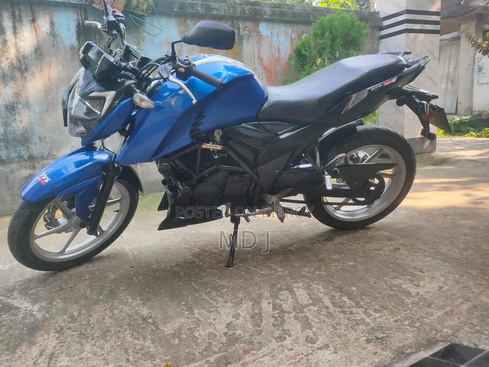 টিভিএস আপাচে ১৬০ ৪ভি ২০২১ ব্লু