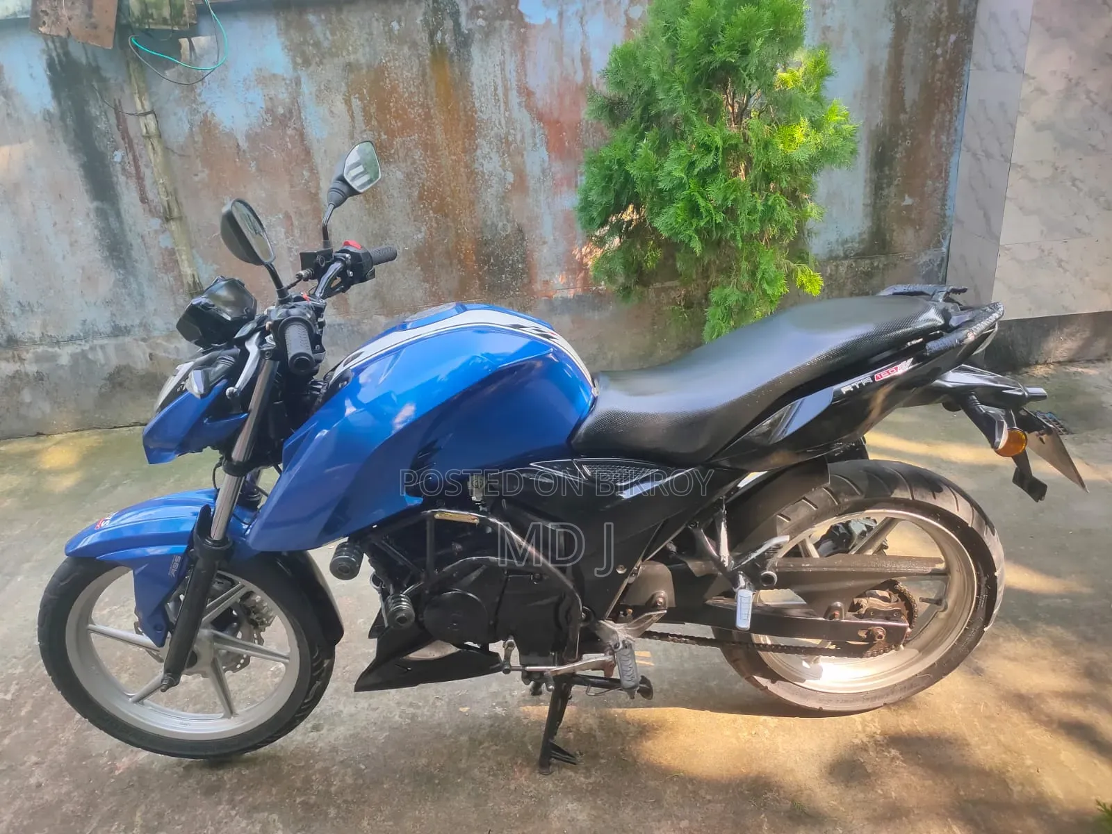 টিভিএস আপাচে ১৬০ ৪ভি ২০২১ ব্লু