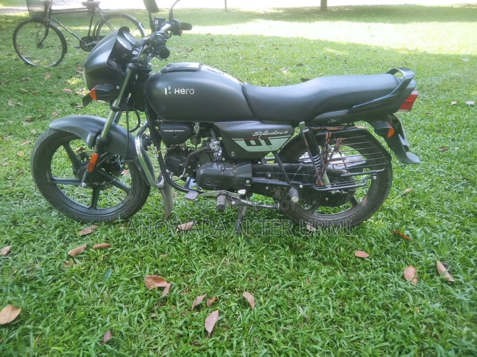 Hero Splendor Plus 2025 Gray