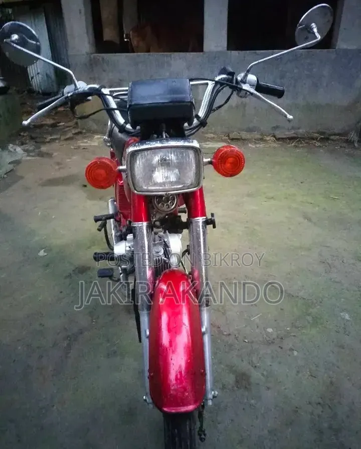 Honda 2000 Red