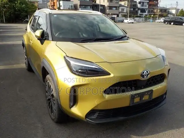 Toyota Yaris Cross 2020 Gold
